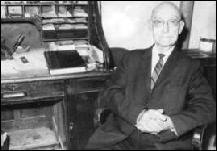 Harry Andrews